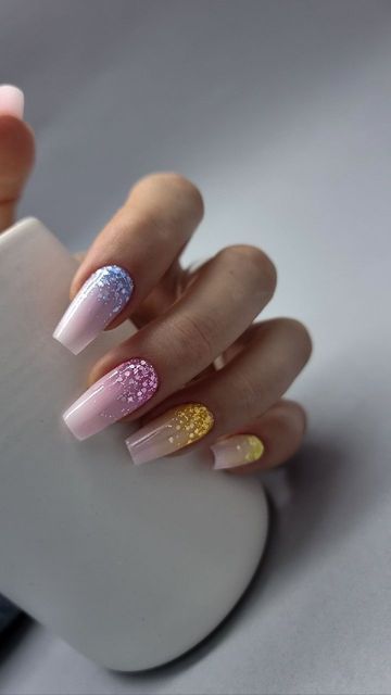 August Nails Designs Acrylic, Colored Glitter Nails, Nails 2023 Colors, Coffin Vacation Nails, August Nails 2023, 2023 Nails Summer, August Nails Designs, August Nails Ideas, Gel Nails Summer