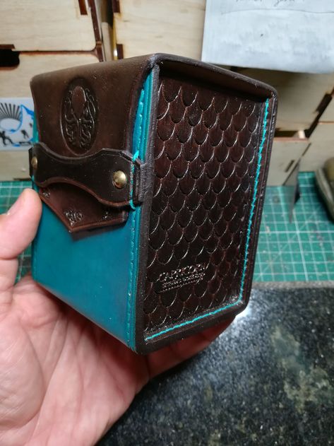 Leather Deck Box for MTG Game ,game Deck Box ,in 100 Sleeved Cards ,commander Deck Box ,card Case ,magic Deck Box - Etsy Canada Magic The Gathering Deck Ideas, Mtg Commander Deck Ideas, Magic The Gathering Accessories, Mtg Deck Box 3d Print, Mtg Decks, Mtg Deck Box Wood, Geeky Craft, Deck Box, Diy Deck