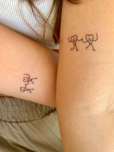 College Tattoos Friends, Roommate Tattoos Matching College, Matching Bf And Gf Tattoos, Bf Tattoo Ideas, Tattoos Matching Sister, Quirky Tattoos Small, Small Matching Tattoos For Sisters, Funny Couple Tattoos, Bff Matching Tattoos