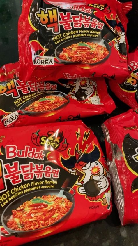 Spicy Korean Food, Spicy Ramen Noodles, Ramen Flavors, Korean Noodles, Mexican Snacks, Spicy Ramen, Ramen Noodle Recipes, Spicy Korean, Spicy Noodles