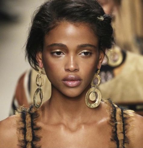 Natural Archetype, Aya Jones, Effortless Beauty, Angel Face, Alberta Ferretti, Dark Beauty, Black Is Beautiful, Beautiful Black Women, Pretty People