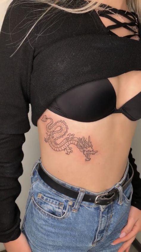 Dragon Stomach Tattoo, Falkor Tattoo, Dragon Underboob Tattoo, Dragon Tattoo Stomach, Aesthetic Tattoo Ideas, Stomach Tattoos Women, Unique Tattoo Ideas, 20 Aesthetic, Dragon Tattoo For Women