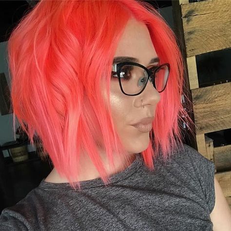 Neon Peach Hair, Hair Dye Trends, Peach Hair Color, Peach Hair Colors, Wild Hair Color, Hair Colorful, Cute Hair Colors, Peach Hair, Neon Hair