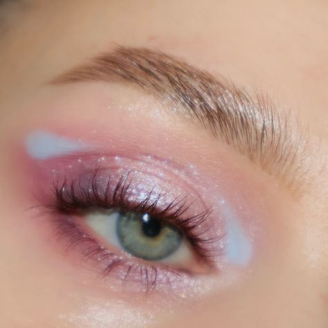 i always forget how good the mercury retrograde palette is 🌸🩵 @hudabeautyshop mercury retrograde @colourpopcosmetics fade into hue PR @benefitcosmetics presicely my brow definer, burgundy bad gal bang PR #eyeshadow #pastel #pastelmakeup #softmakeup #colorfulmakeup #selftaughtmua #discoverunder50k pastel eyeshadow colorful makeup Pink Eye Makeup Blue Eyes, Pink Eyeshadow Aesthetic, Eye Makeup Blue Eyes, Pastel Eyeshadow Looks, Fade Into Hue, Makeup Blue Eyes, Eyeshadow Aesthetic, Eyeshadow Colorful, Light Pink Eyeshadow