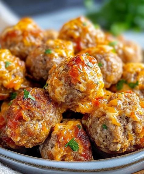 Cream Cheese Balls, Cheese Sausage Balls, Cream Cheese Sausage, Cream Cheese Sausage Balls, Cream Cheese Ball, Sausage Balls, Ground Sausage, Cheese Sausage, Cheese Balls