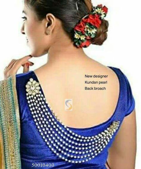 Saree Brooch, Silk Saree Blouse Designs Patterns, Saree Blouse Styles, Latest Blouse Designs Pattern, New Saree Blouse Designs, Latest Model Blouse Designs, African Print Skirt, Lehenga Blouse Designs, Silk Saree Blouse Designs