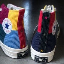 Patchwork Converse, Sepatu Air Jordan, Craft Drawing, High Top Converse Outfits, Converse Aesthetic, Galaxy Converse, Tops Outfit, Galaxy Vans, Converse Outfit