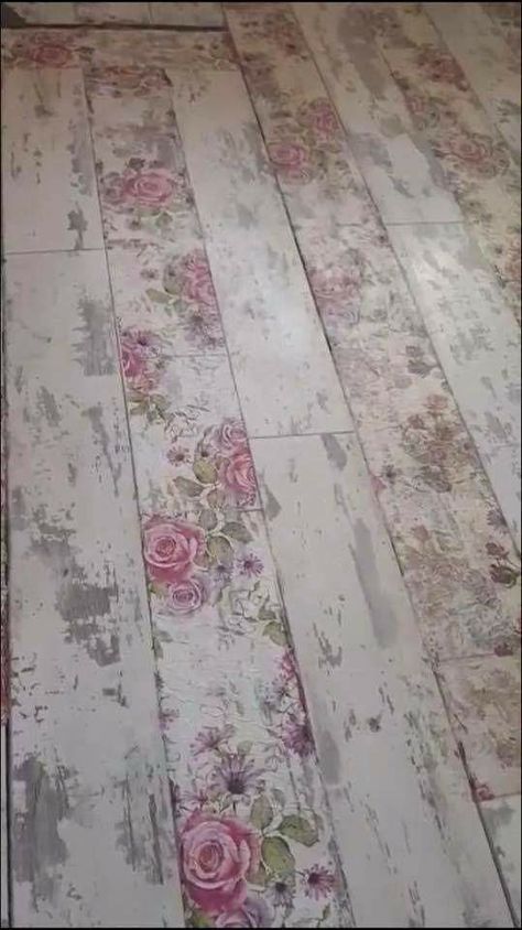 Chic Flooring, Shabby Chic Flooring, Shabby Chic Apartment, Cocina Shabby Chic, Furniture Colors, Shabby Chic Painting, Decoration Shabby, Apartment Chic, Shabby Chic Living