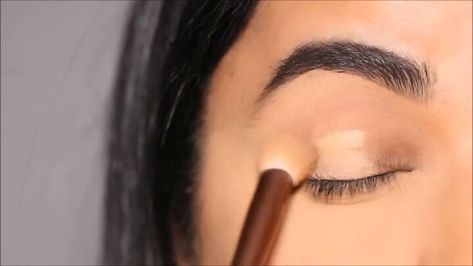 This tutorial is different than usual because I’m not going to show you how to apply eyeshadow. Instead, I’m going to mess it up to show you how to make it look better! How To Make Eyeshadow, Gold Eyeshadow Palette, Rose Gold Eyeshadow, Black Eyeliner Pencil, Apply Eyeshadow, Dark Eyeshadow, Under Eye Puffiness, Gold Palette, Eyeshadow Stick