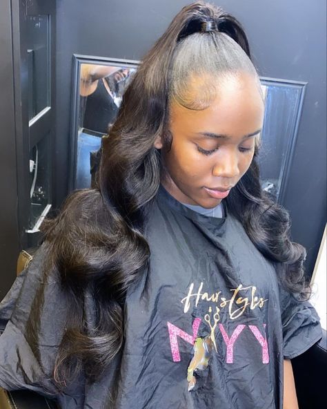 Synthetic Half Up Half Down, Bday Hairstyles, Hairstyle 2024, Quick Weave Hairstyles, Quick Weave, Hair Laid, Girl Things, Half Up Half Down, Half Up