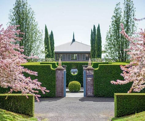 Brunswick House, Outdoor Renovation, Mid Century Aesthetic, Arch Decoration, Tuscan Inspired, Formal Garden, Classic Garden, Business Partners, Luxury Retreats