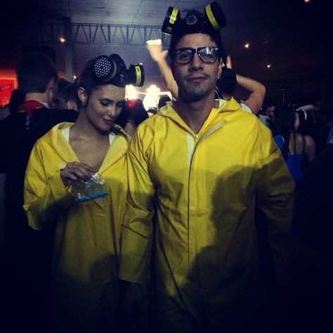 Couple costume idea - Breaking Bad Breaking Bad Costume, Costume Couple, Couple Costume, Couple Costumes, Couples Costume, Couples Costumes, Breaking Bad, Chemistry, Hard Hat