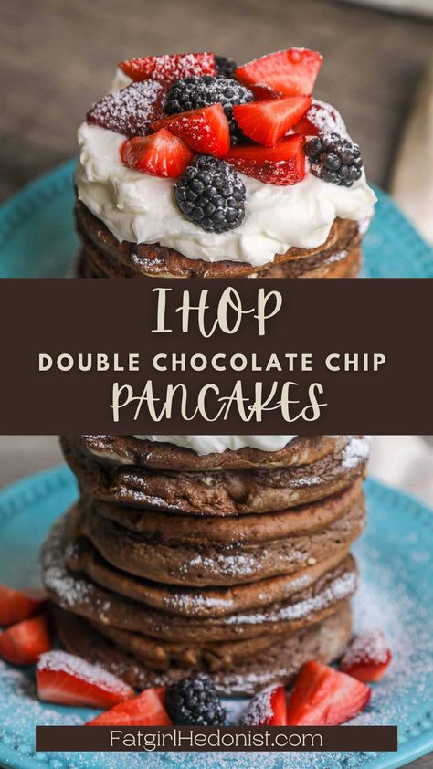 These delicious, fluffy, double chocolate chip pancakes are better than Ihop! These pancakes are a chocolate lover's dream. Wonka Pancakes Ihop, Double Chocolate Chip Pancakes, Ihop Chocolate Pancakes Recipe, Ihop Chocolate Chip Pancakes, Chocolate Chocolate Chip Pancakes, White Chocolate Chip Pancakes, Chocolate Pancake Recipe, I Hop Pancake Recipe, Double Chocolate Pancakes