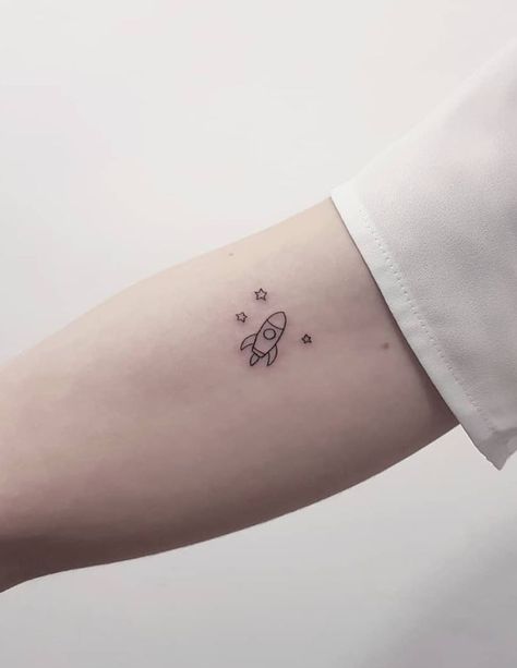 Rocket Ship Tattoo, Physics Tattoos, Spaceship Tattoo, Emoji Tattoo, Rocket Tattoo, Astronaut Tattoo, Planet Tattoos, Clever Tattoos, Handpoke Tattoo