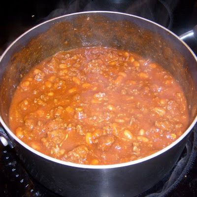 Pork-n-Beans Chili @keyingredient #quick #cheese #pork Pork And Beans Recipe, Stovetop Chili, Chili Seasoning Recipe, Recipes Using Pork, Bean And Bacon Soup, Bean Chilli, Bean Chili Recipe, Chicken Rice Soup, Pork N Beans