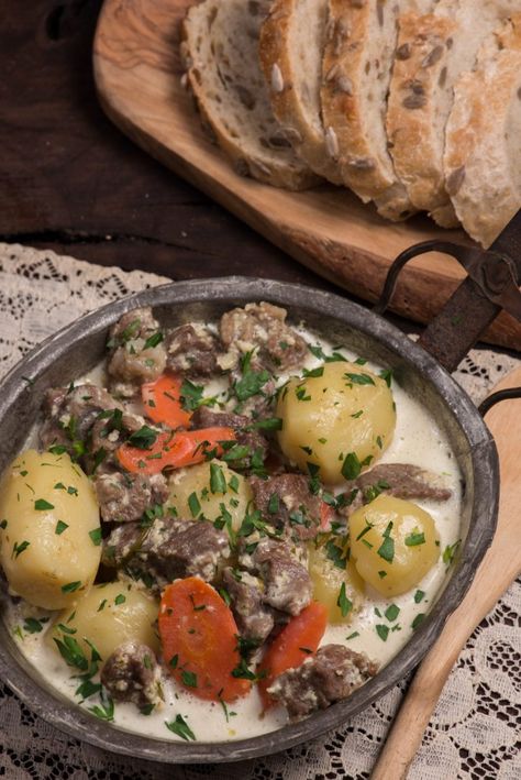 Montenegrin lamb in milk is a wonderful main dish.  It is easy to make and the meat comes out  perfectly tender.  Cooking in milk is the secret.  It has some nice hearty root vegetables to enjoy with it as well.  This dish is very popular and for good reason it is delicious.  This dish is ... Montenegro Recipes, Montenegro Food, Cultural Recipes, Austrian Cuisine, Balkan Food, Grilled Octopus, National Dish, Food Board, Lamb Recipes