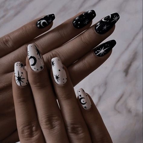 Nail Nail Designs, Witchy Nails, Goth Nails, Pearl Nails, Designs Nail, Nail Nail, Design Nail, Minimalist Nails, Dream Nails