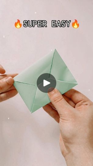 How To Fold Paper Into An Envelope, Envolpes Ideas Handmade, Easy Paper Envelope, Envelope Folding, Envelope Origami, Mini Envelopes Template, Origami Envelope, How To Make An Envelope, Envelope Art