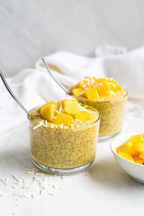 Mango Chia Seed Pudding, Chia Pudding Recipes Healthy, Mango Chia Pudding, Banana Chia Pudding, Recipe Cheesecake, Chia Pudding Recipe, Low Sugar Desserts, Coconut Chia Pudding, Chocolate Pudding Recipes