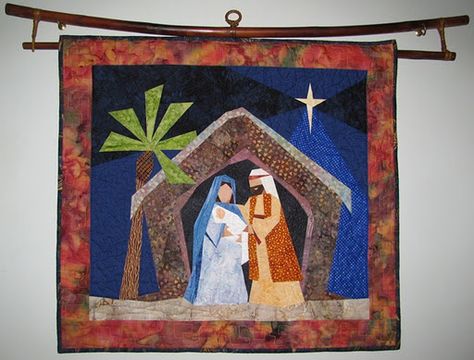 Nativity quilt Nativity Quilt, Nativity Characters, Holiday Quilts, Winter Ideas, Winter Quilts, Quilts Ideas, Applique Pattern, Wall Quilts, Christmas Quilts