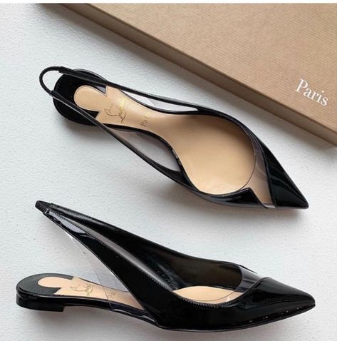 Slingback Flats, Fashion Heels, Shoe Closet, Heels Black, Pretty Shoes, Shoe Obsession, Shoe Lover, Louboutin Shoes, Shoe Style