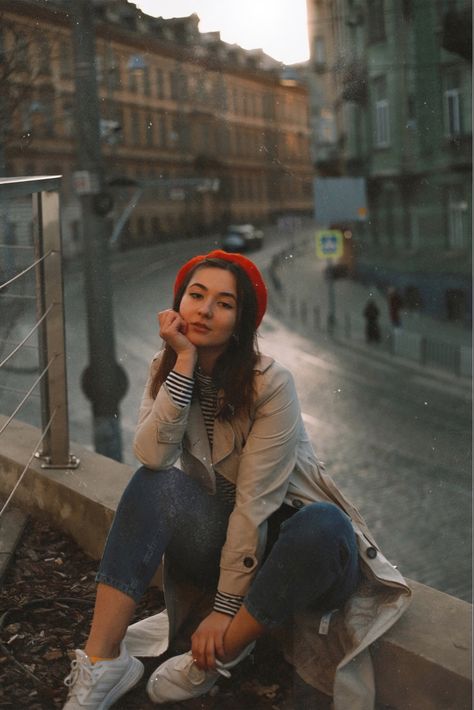 Old Town Photoshoot, Town Photoshoot, Photoshoot Aesthetic, Beautiful Background, Spring Photos, Beautiful Backgrounds, Lviv, Female Poses, Old City