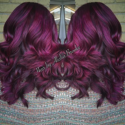 Violet hair color Fuschia Hair Magenta, Fuschia Hair, Violet Hair Color, Flame Hair, Violet Hair Colors, Salon Life, Violet Flame, Neck Yoga, Violet Hair