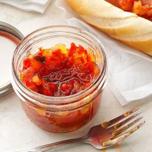 Autumn Pepper Relish Lazy Homesteading, Pepper Onion Relish, Recipes Only, Relish Recipe, Pepper Relish, Tomato Relish, Relish Recipes, Onion Relish, Jams & Jellies