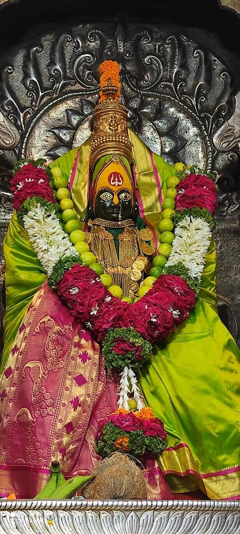 Tuljapur Bhavani Mata Wallpaper, Mata Wallpaper Hd, Mahalakshmi Goddesses Hd Wallpaper, Tulja Bhavani, Beats Wallpaper, Best Friend Images, Joker Images, Hanuman Hd Wallpaper, Colourful Wallpaper Iphone