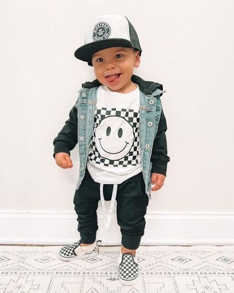 Dude Birthday Party, Winter Outfits Fashion, Boy Styles, Boys 1st Birthday Party Ideas, Retro Kids, Toddler Boy Fashion, Ideas Outfit, Baby Boy Fashion