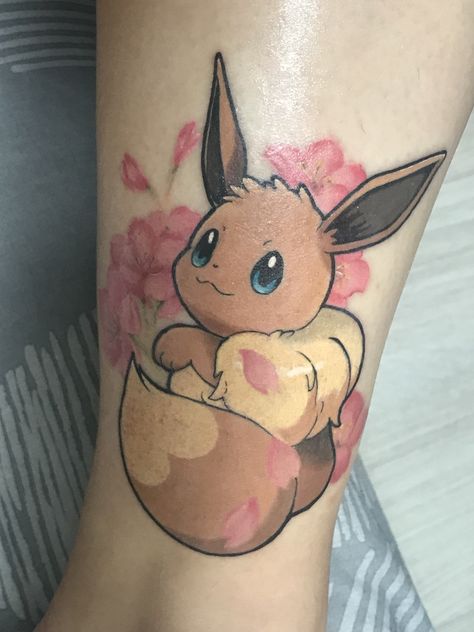 Eevee Evolution Tattoo, Eevee Pokemon Tattoo, Eevee Evolutions Tattoo, Eevee Tattoo Ideas, Cute Eevee Tattoo, Eevee Tattoo Outline, Eevee Tattoo Design, Leafeon Tattoo, Pokemon Tattoo Eevee Evolution