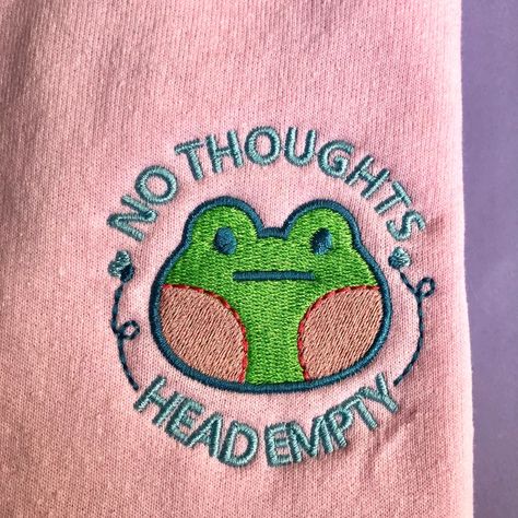 Hoodie Design Ideas Inspiration, No Thoughts Head Empty, Hoodie Design Ideas, Clothing Kawaii, No Thoughts, Embroidery Crewneck, Silly Shirt, Pink Clothing, Easter Bunny Basket