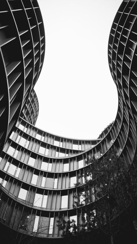 Black White Architecture, Buildings Black And White, Minimal Black And White Art, Urban Architecture Photography, Monochrome Architecture, Portrait Architecture, Black And White Minimalism Photography, Black And White Architecture Photography, Building Photography Black And White