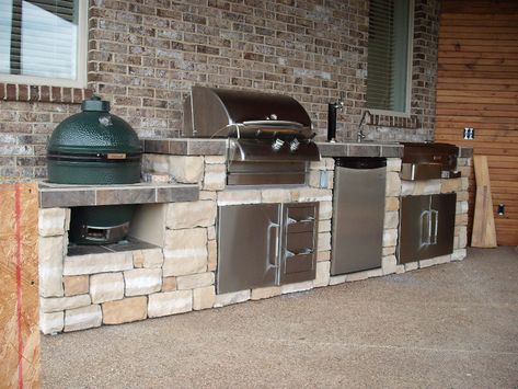 Outdoor Kitchen Countertops, Custom Kitchen Island, Grill Island, Outdoor Kitchen Appliances, Bbq Island, Outdoor Kitchen Island, Backyard Kitchen, Patio Kitchen, Bbq Kitchen