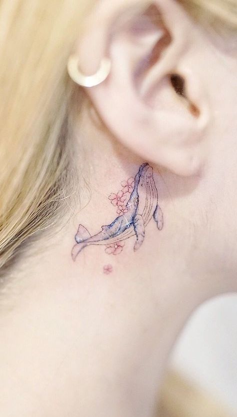 Sea Creature Tattoos Inspired By Strong And Resilient Souls. Tattoos inspired by sea creatures like whales, mantarays, starfish, seahorses, jellyfish and more. Sea Life Tattoos, Pastel Tattoo, Friendship Tattoo, Wrist Bracelet Tattoo, 42 Tattoo, Bts Tattoos, Whale Tattoos, Jellyfish Tattoo, Amazing Tattoos