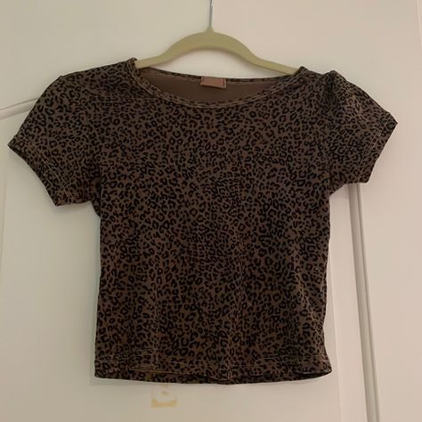 Cheetah Print Never Worn Perfect Condition Cheetah Print Shirt, Cheetah Top, Cheetah Print Top, Cheetah Print Shirts, Concert Fit, Concert Fits, Brandy Melville Tops, Grey Shirt, Baby Tee