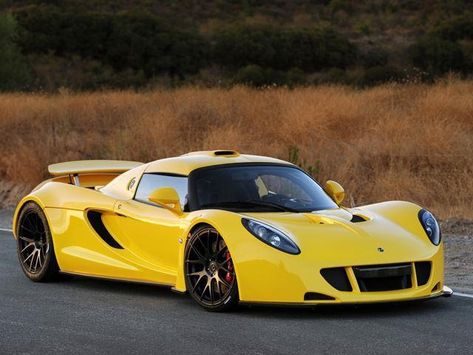 Does Being The Fastest Car In The World Meaning Anything Anymore? | CarBuzz Hennessey Venom, Hennessey Venom Gt, Lotus Elise, Super Sport Cars, Most Expensive Car, Bugatti Veyron, Expensive Cars, Super Sport, Hot Cars