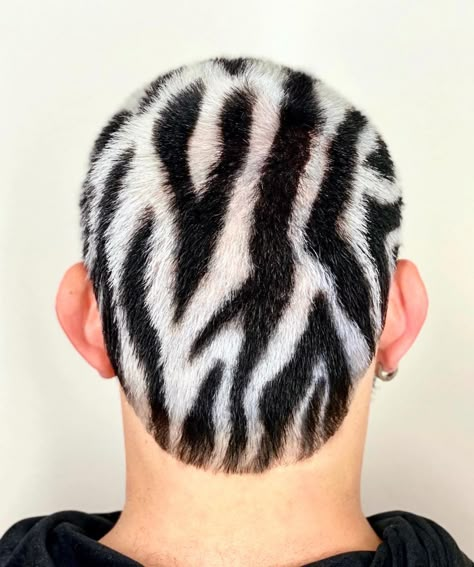 Hair TV / Tools / Party on Instagram: “Buzz cuts forever 👏💥 killer artistry by @hairbyspacejunkee ・・・ ZEBRA 🦓🖤 . . . . . #menshair #menshaircolor #hairstyle #mensfade…” Bleached Shaved Head Design, Bleached Hair Men, Shaved Head Designs, Cool Hair Designs, Hair Colour Design, Dyed Hair Men, Shaved Hair Designs, Buzzed Hair, Buzz Cuts