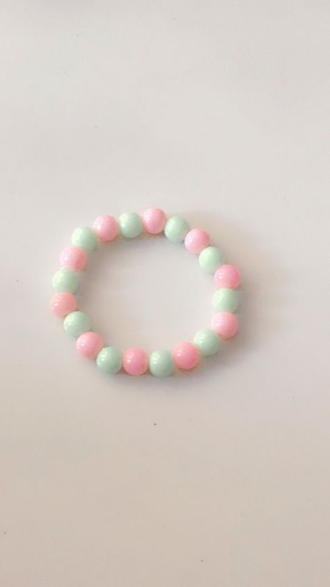 So this is a green and pink bracelet 1$ Clay Bracelet, Bracelet Ideas, Green And Pink, Pink Bracelet, Colorful Bracelets, Color Rosa, Bead Bracelet, Cotton Candy, Pastel Colors