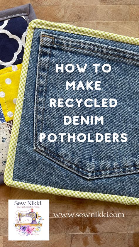 recycled denim potholders with pockets on cutting board Jean Potholders Diy, Crafts With Denim Old Jeans, Denim Hot Pads Diy, Diy Potholders Easy, Jean Pot Holders Diy, Crafts From Old Jeans, Denim Pot Holders, Denim Pot Holders Diy, Insul Bright Projects