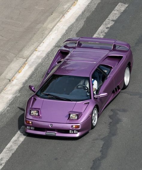 Lamborghini Diablo Costumes Around The World, Super Fast Cars, Lamborghini Cars, Tuner Cars, Car Colors, Drift Cars, Modified Cars, Retro Cars, Color Combo