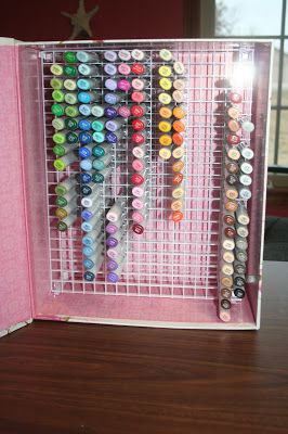 Shelly's Images: My Copic Storage Horizontal Marker Storage, Ohuhu Marker Storage, Copic Storage, Addicted To Pinterest, Rangement Art, Copic Pens, Diy Marker, Spectrum Noir Markers, Art Supplies Storage