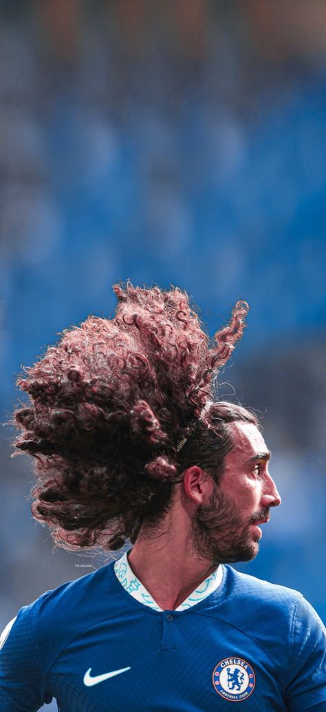 Chelsea Football Players, Marc Cucurella, Chelsea Football Club Wallpapers, Football Moments, Chelsea Premier League, Chelsea Wallpapers, Premier League Fixtures, Football Pics, Chelsea Players