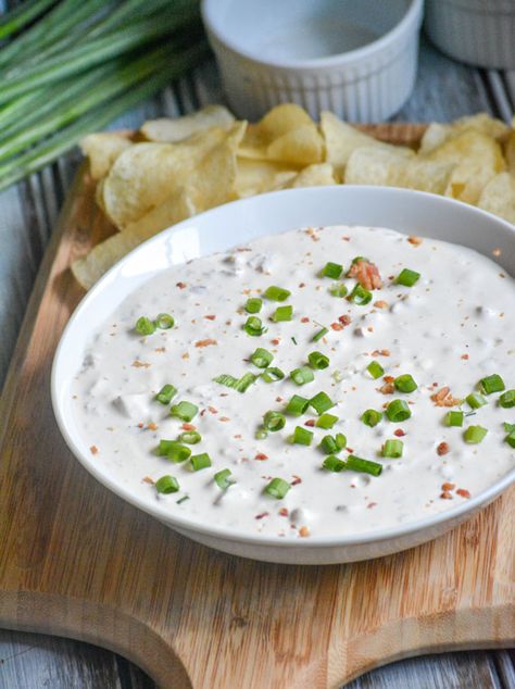 Bacon Horseradish Dip Recipe, Radish Dip, Horse Radish, Horseradish Dip, Horseradish Recipes, Best Dip Recipes, Homemade Egg Rolls, Simple Bread, Bacon Dip