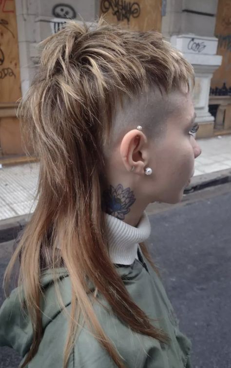 Mullet Hairstyles, Mullet Hair, Mullet Haircut, Modern Mullet, Punk Hair, Edgy Hair, Alternative Hair, Haircut And Color, Mullet Hairstyle