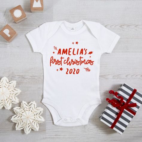 Personalised First Christmas Bodysuit - POM Clothing Christmas Onesie, Personalised Baby Babygrow, Babies 1st Christmas, First Christmas Babies 1st Christmas, Christmas Babygrow, Christmas Bodysuit, Christmas Onesie, My First Christmas, Personalised Baby, Baby Body, 1st Christmas, Gender Neutral Baby