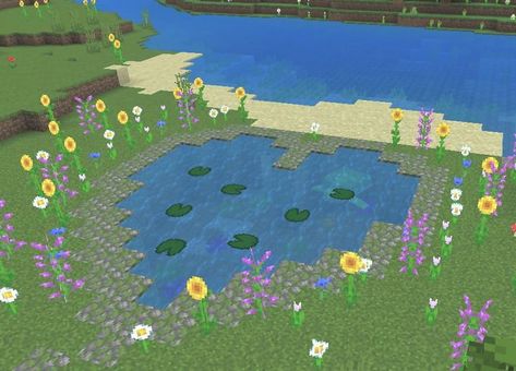 Minecraft Pics Aesthetic, Minecraft Heart Aesthetic, Minecraft Flowers Aesthetic, Heart Building Minecraft, Minecraft Heart Shaped Lake, Fairy Circle Minecraft, Heart Shaped Minecraft Builds, Cute Things To Put In Your Minecraft World, Heart Lake Minecraft