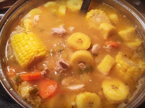 Cuban Chicken Soup, Cuban Soup, Sancocho Recipe, Cuban Recipe, Pollo Tropical, Cuban Chicken, Hispanic Recipes, Carribean Food, Cuban Dishes