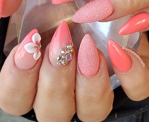 3d flowers Almond Acrilyc Nails, Nails 3d Flowers, Nails With 3d Flowers, Acrilyc Nails, Acrylic Almond Nails, Nails 3d, 3d Flowers, Almond Nails, Acrylic Nails