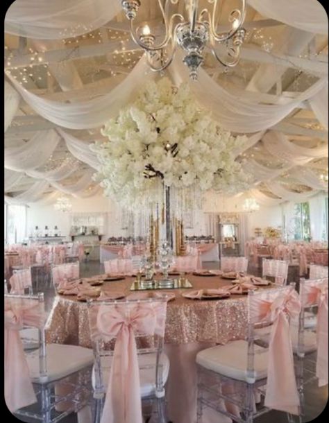 Debut Theme Ideas Rose Gold, Pink Rose Gold Quince Theme, Pink Blush Quinceanera Theme, Elegant 15 Decorations, Quince Decorations Champagne Pink, Blush Pink And Gold Quinceanera Theme, Rose Gold Pink Quinceanera Theme, Beige Debut Theme, Cute Rose Gold Quince Nails